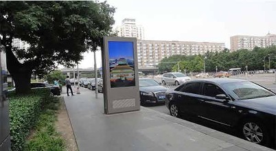 戶外廣告機(jī)價格 戶外廣告機(jī)價格